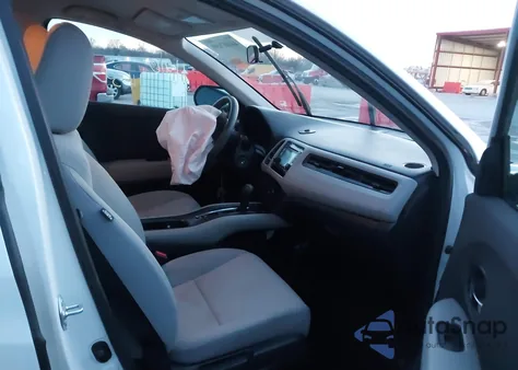 2022 Honda Hr-V 2Wd Lx from USA, damaged, VIN 3CZRU5H39NM710973